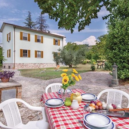 Amazing Home In Spoleto With Wifi Bazzano Inferiore Bagian luar foto